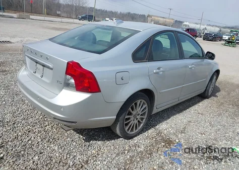 2011 Volvo S40 T5/T5 R-Design из США, поврежденный, VIN YV1672MS3B2534074